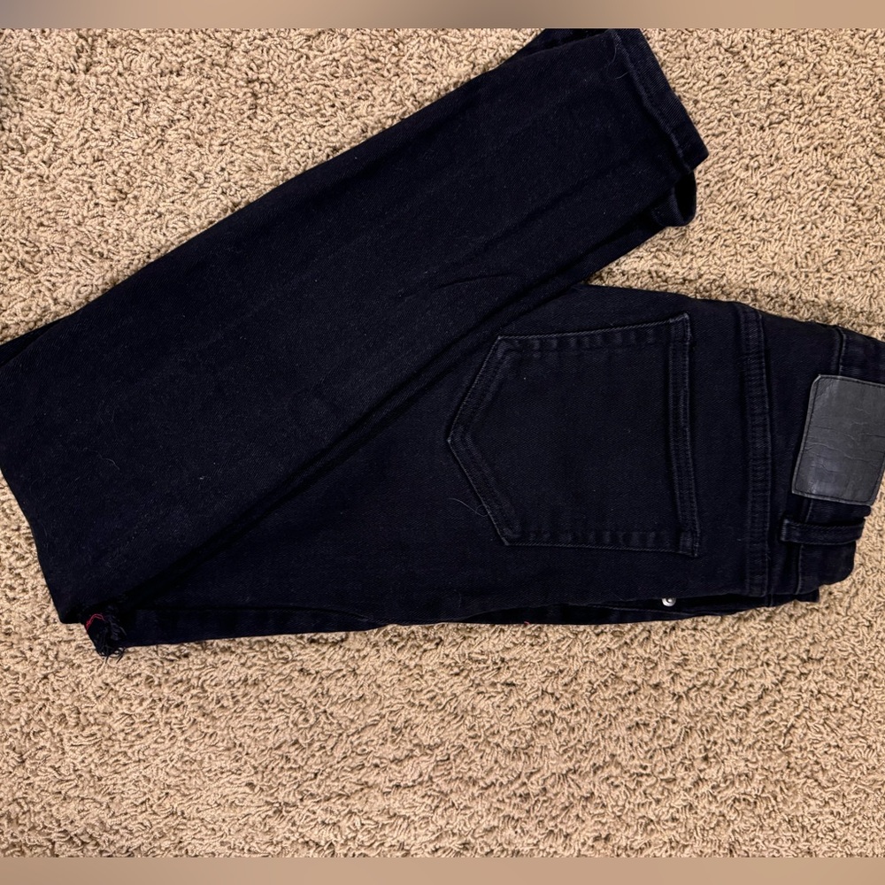 Black super skinny